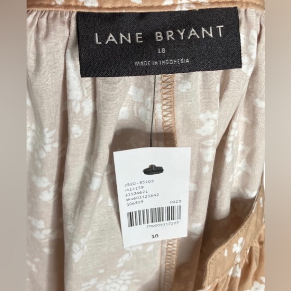 LANE BRYANT Tan Beige & White Floral Short-Puff Sleeve Split-Neck Top Blouse, 18 - Picture 14 of 14